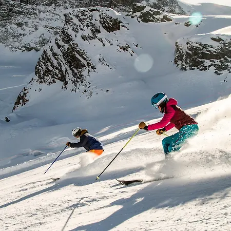 アパート Tiny House Ibex